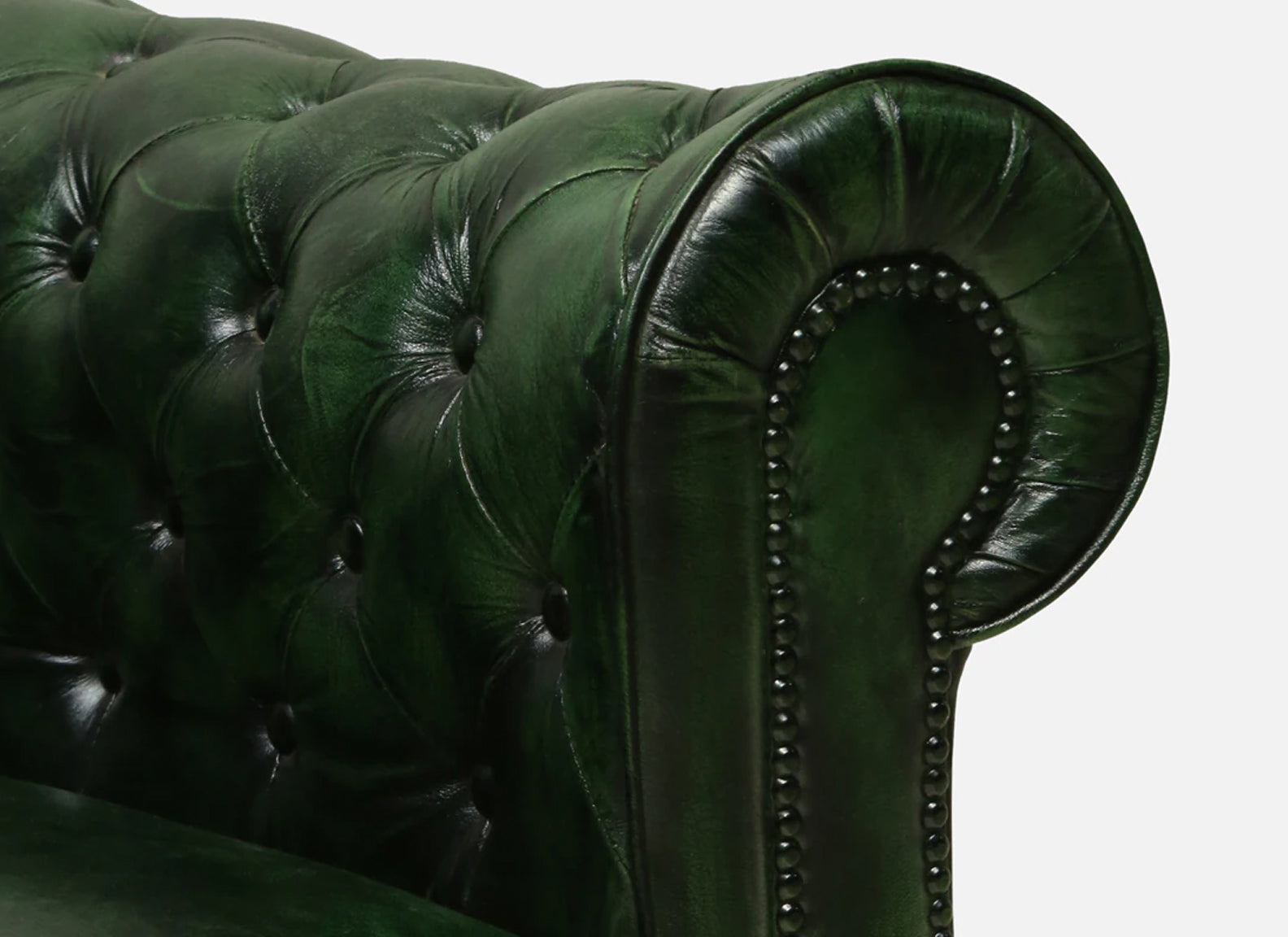 3 Seater Leather Sofa in Green Color - close-up detail